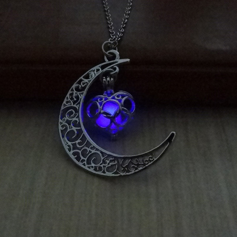 Glowing Pendant Necklaces Silver Plated Chain Necklaces Tax & Shipping included