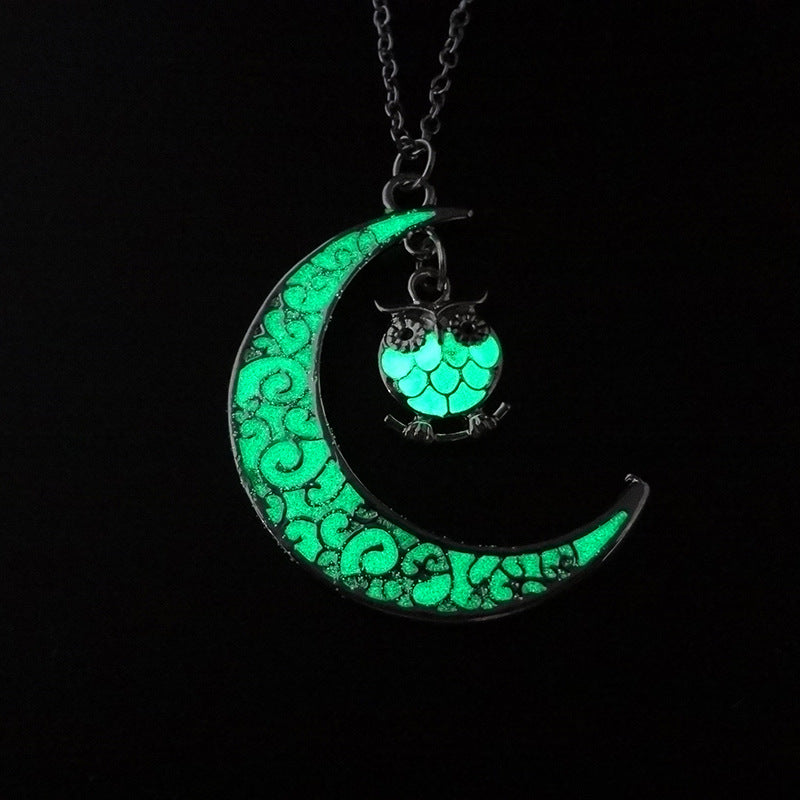 Glowing Pendant Necklaces Silver Plated Chain Necklaces Tax & Shipping included